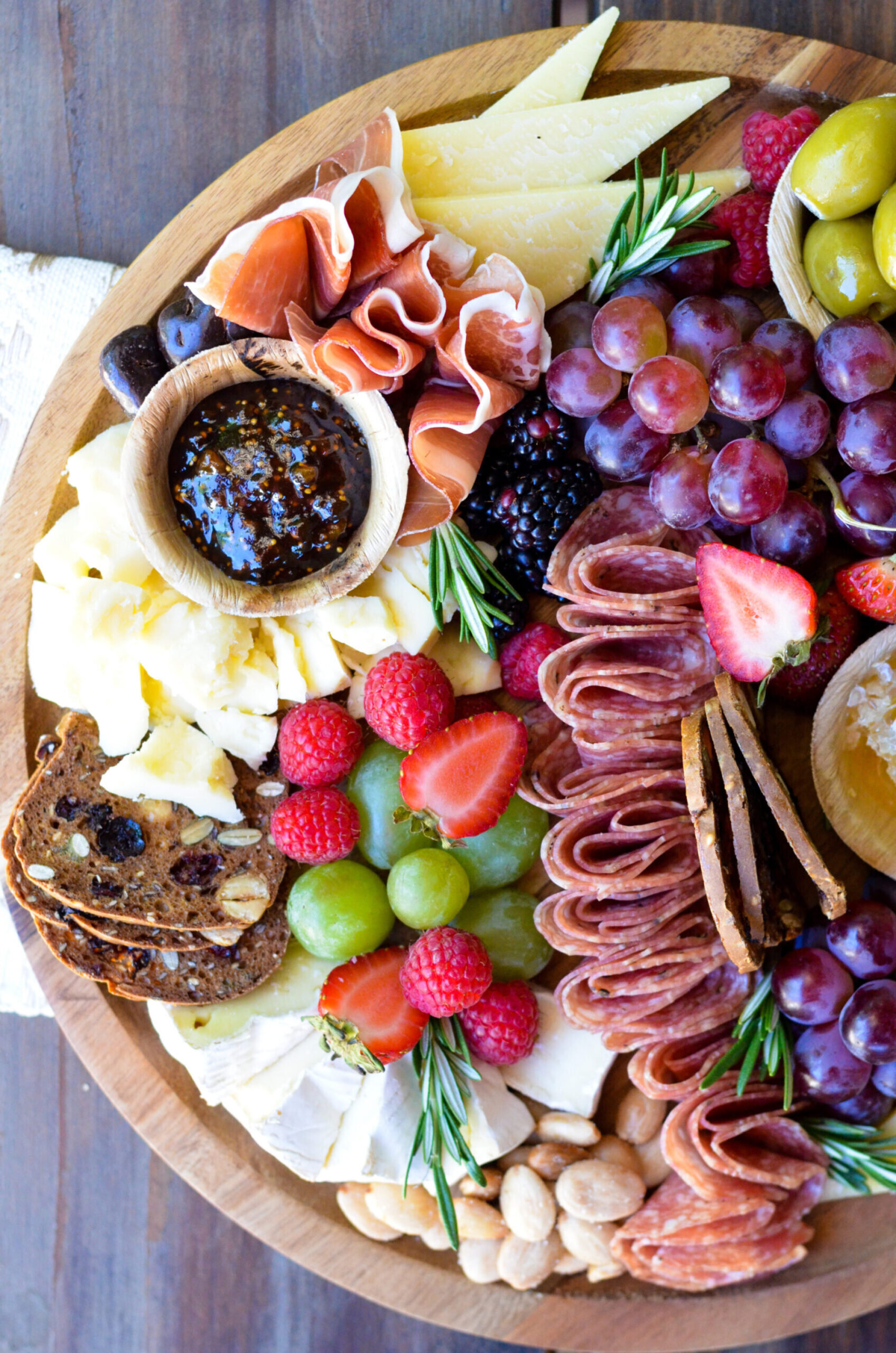 Cheddar cheese and fig jam cheese board